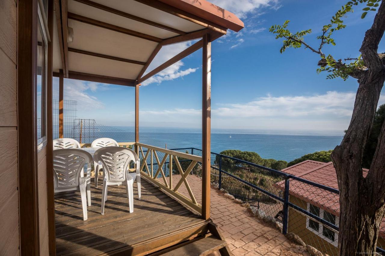 Camping Roca Grossa Calella Buitenkant foto