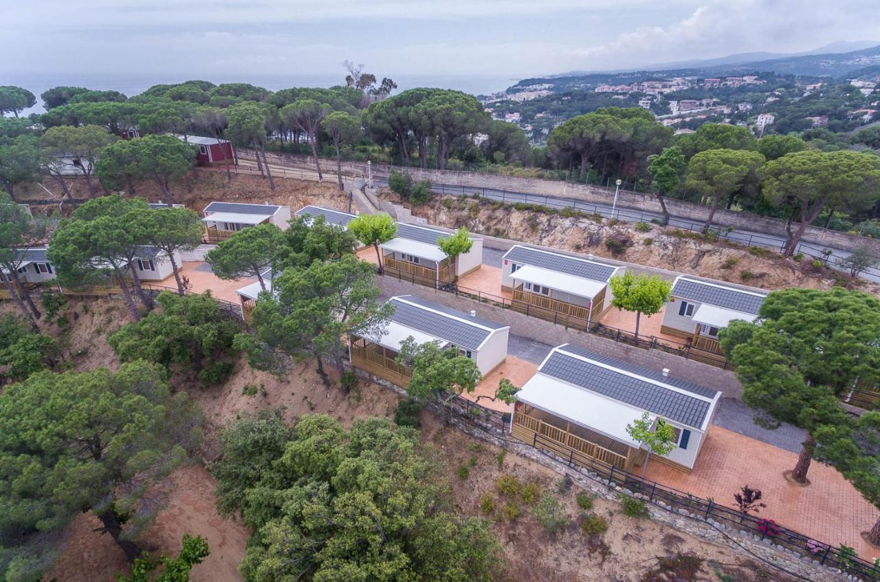 Camping Roca Grossa Calella Buitenkant foto